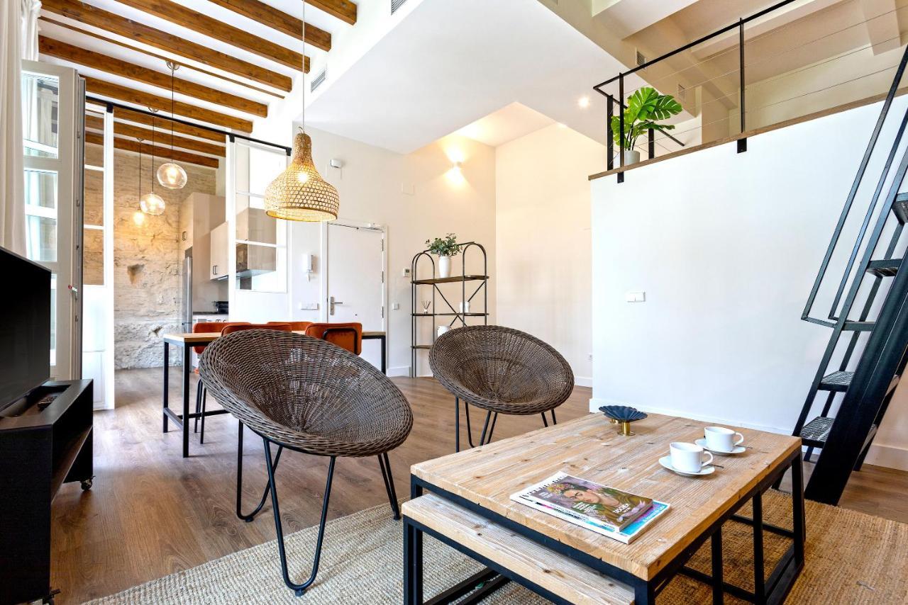 Genteel Home Almirante Lobo 塞维利亚 外观 照片